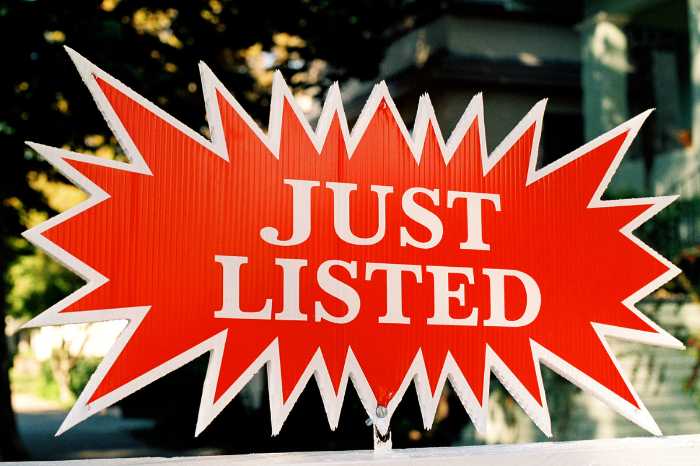 Find listings for sale in Barrhaven - from an end unit townhouse to a single family home.